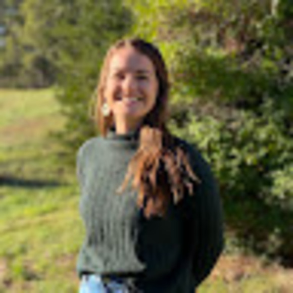 Meet your Posher, Tessa - Picture 1 of 1